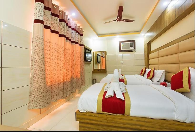 Trimrooms Trinity Katra Katra  Ngoại thất bức ảnh